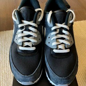 Mens Nike Air Max 90 Premium Black Grey Canvas Suede - DA1641 - size 11